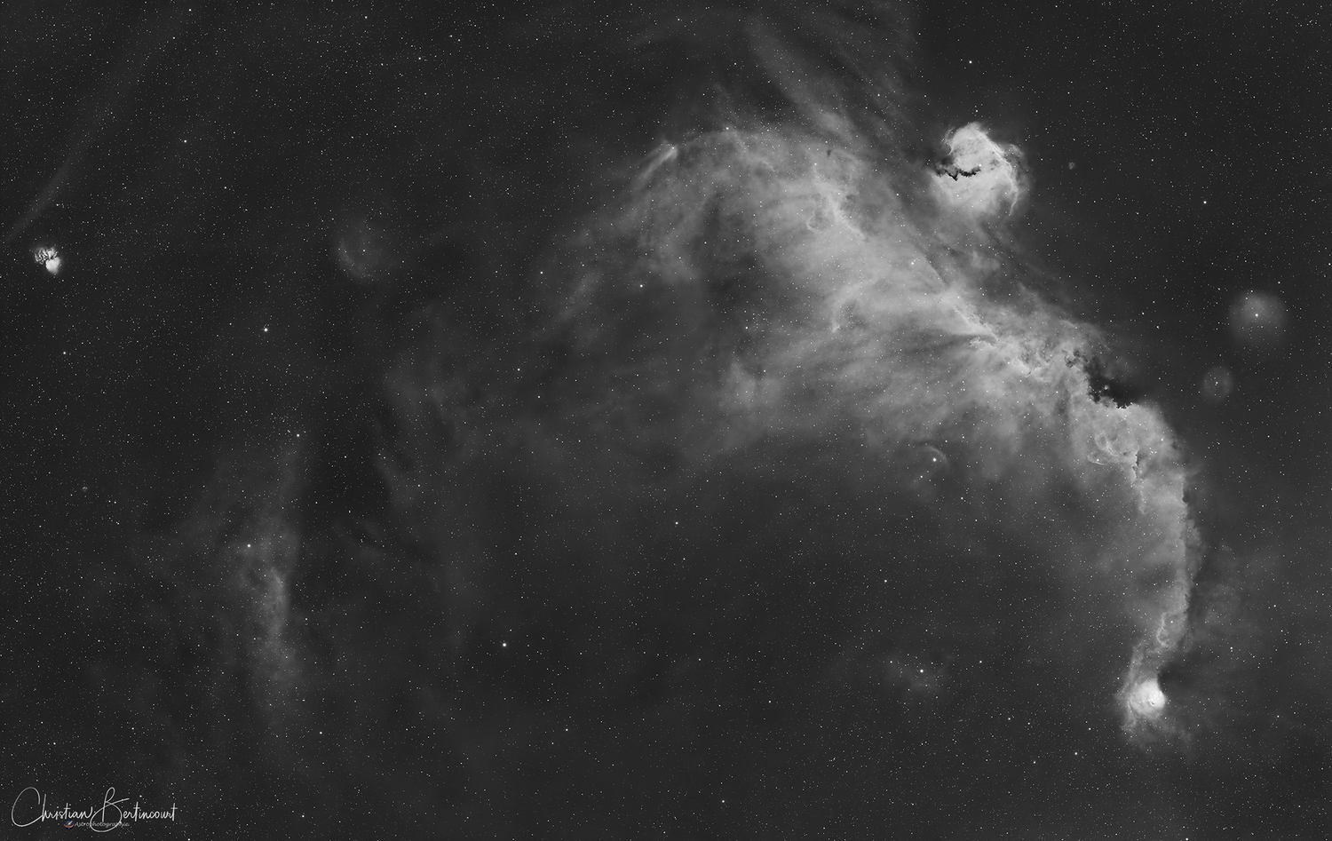 IC2177_Ha_84x300s-4.png