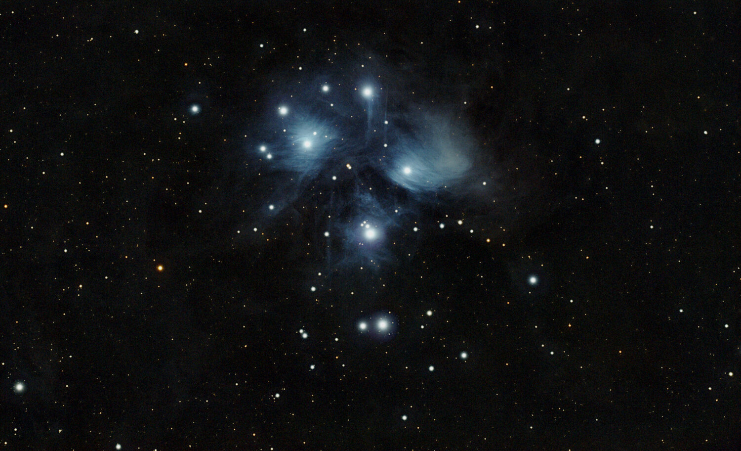 M45_LINEAIR_SIRIL_GraXpert_HYSTO_STARLESS_GIMP.jpg