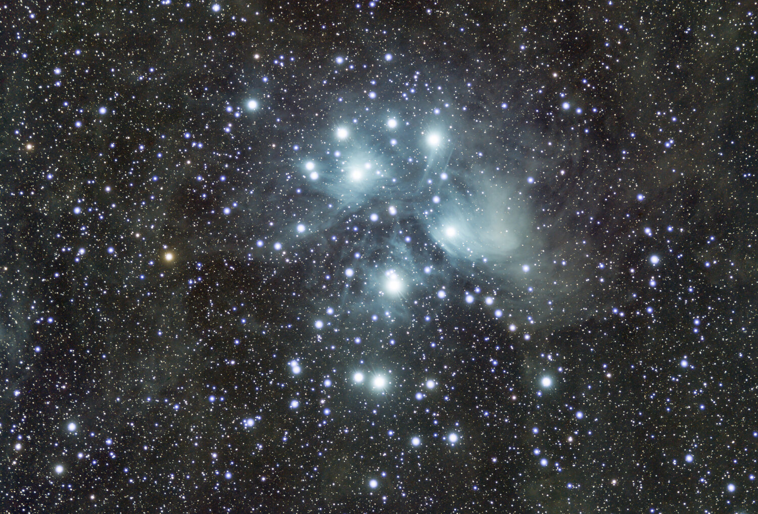 m45s_36frames_6480s_stretched_GraXpert.thumb.jpg.6497df3f6b661f183b24c6b95235cdb6.jpg