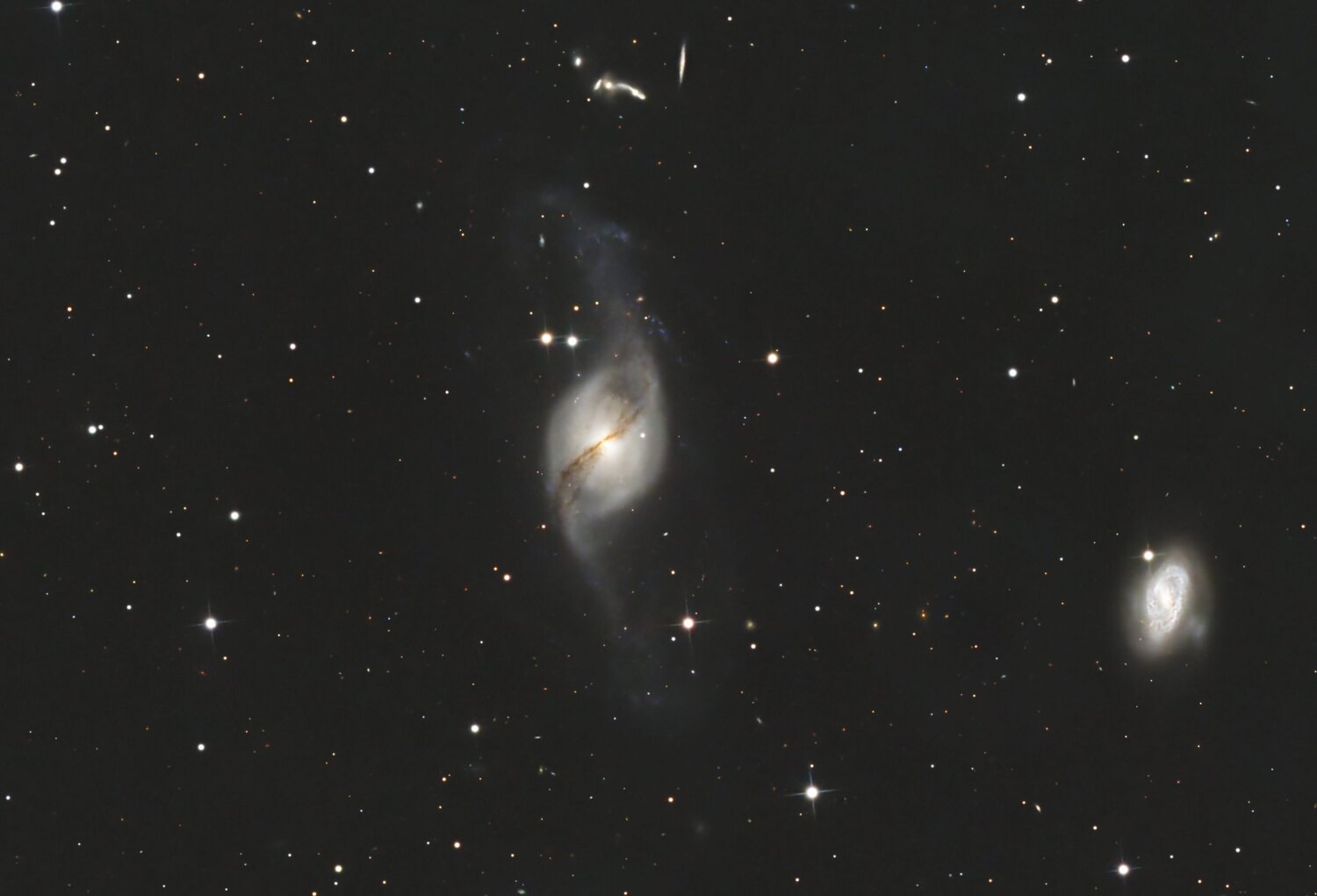 NGC3718-crop.thumb.jpg.0e13a86e176e11dbf356244f9186462e.jpg