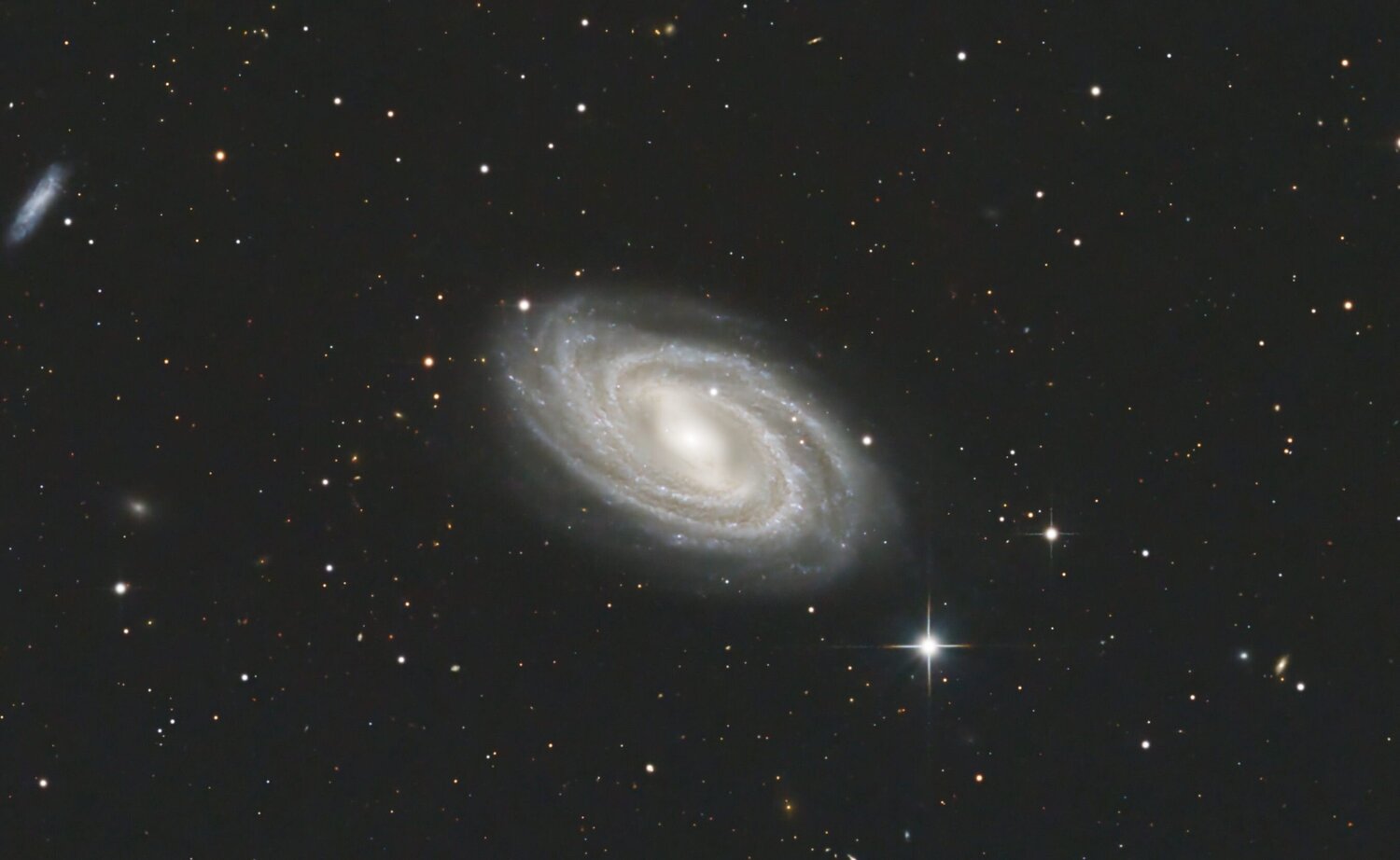 M109crop.thumb.jpg.606b6c22a1d75bf85f4994933af903bd.jpg