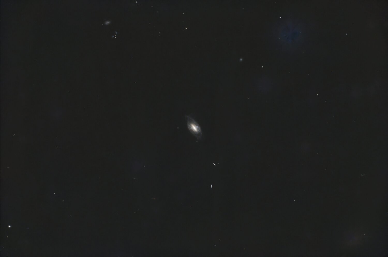 NGC2685Starless.thumb.jpg.5c924f73007fe8c1bbb4b92acd2775d5.jpg