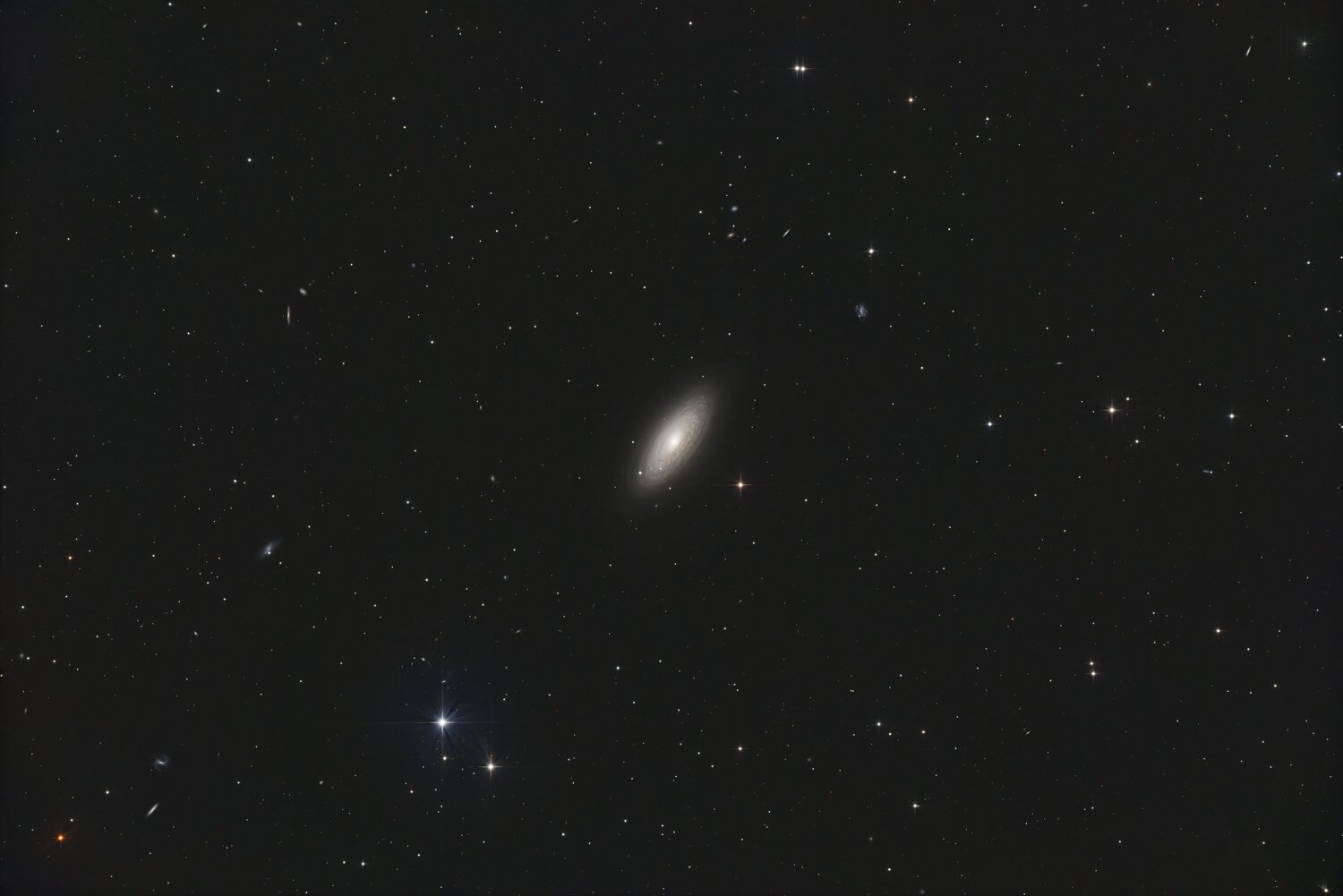 NGC2841.thumb.jpg.c03b70c95d311c25f3d24ecfec725f05.jpg