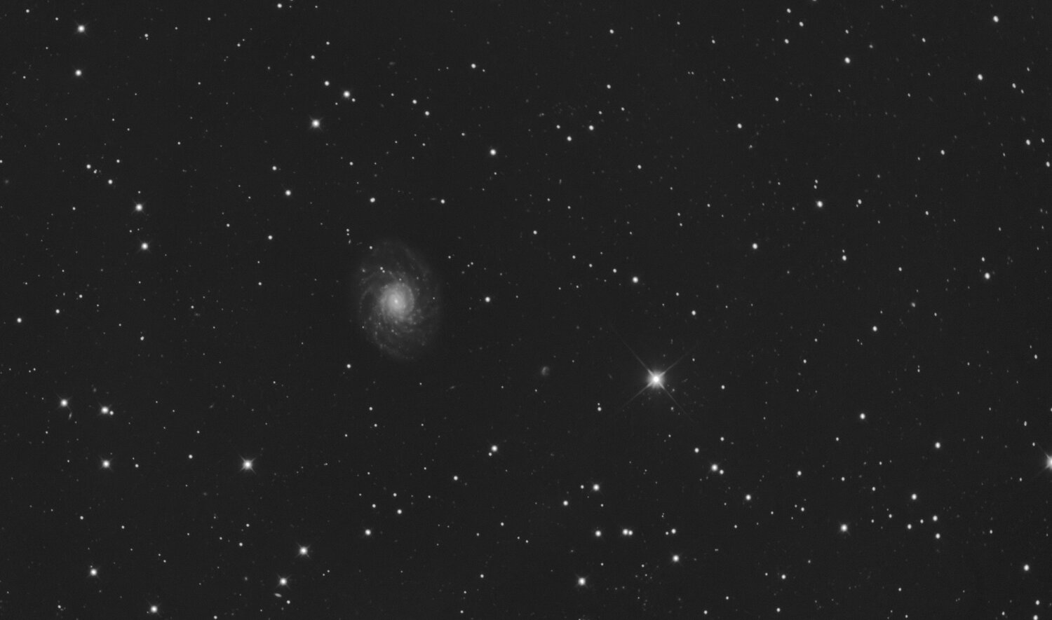 r_pp_NGC3486_stacked005.jpg