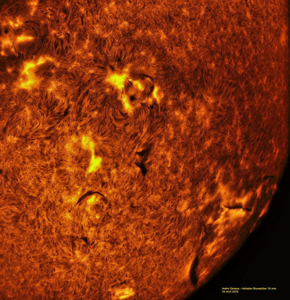 2025-04-21-1022_5-U-IR-Sun_Halpha__100r_24couleggurT_1321reg.png