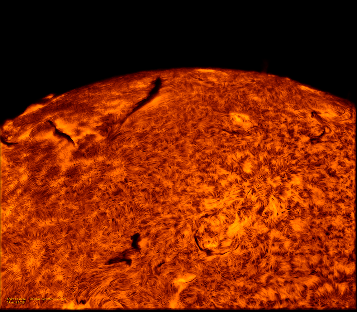 2025-04-21-1215_3-U-IR-Sun_Halpha__1c00r_24T_780reg.png