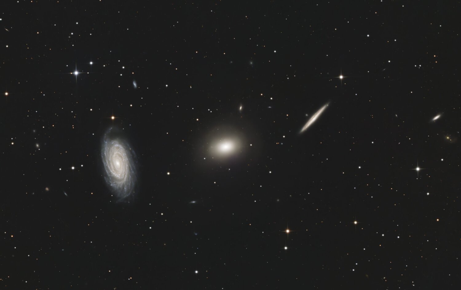 NGC5982crop.thumb.jpg.b30bf01644ef8d5f26678b8d372ecead.jpg