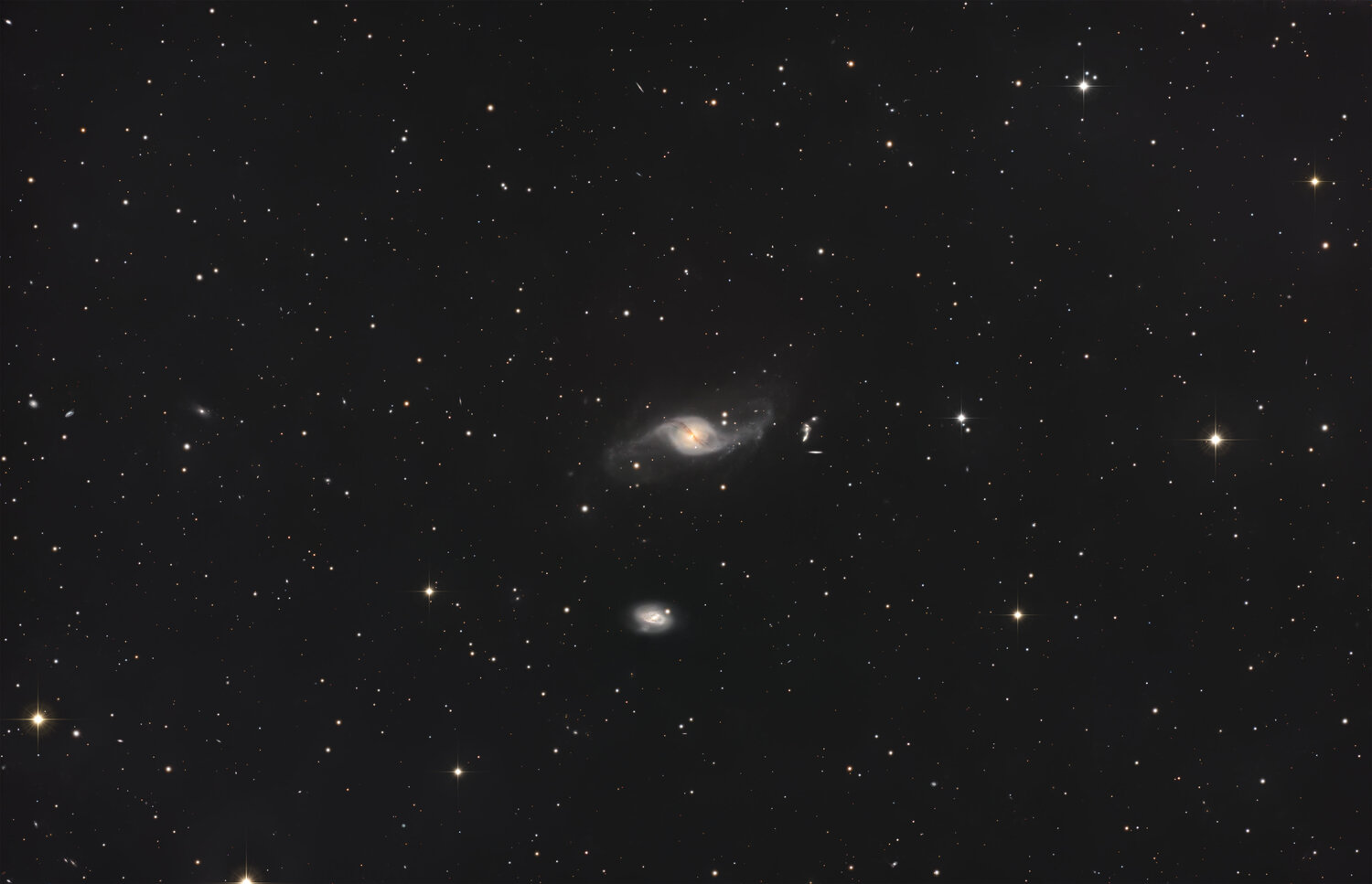 NGC_3718.thumb.jpg.102c65b4ba0d7ae44784e881a564cbab.jpg