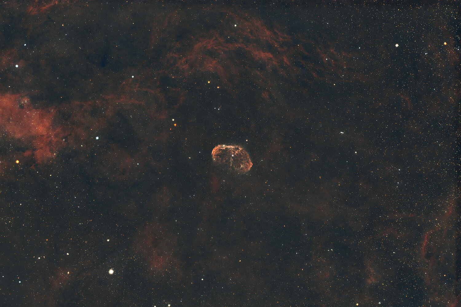 NGC6888_3_NUITS_SIRIL_LINEAIR_graxpert_denoised_HYSTO_STARLESS_GIMP.jpg
