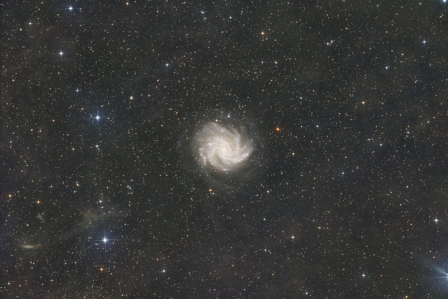 NGC6946.thumb.jpg.8cb0d7831a91a36613f3373ec6ac6268.jpg