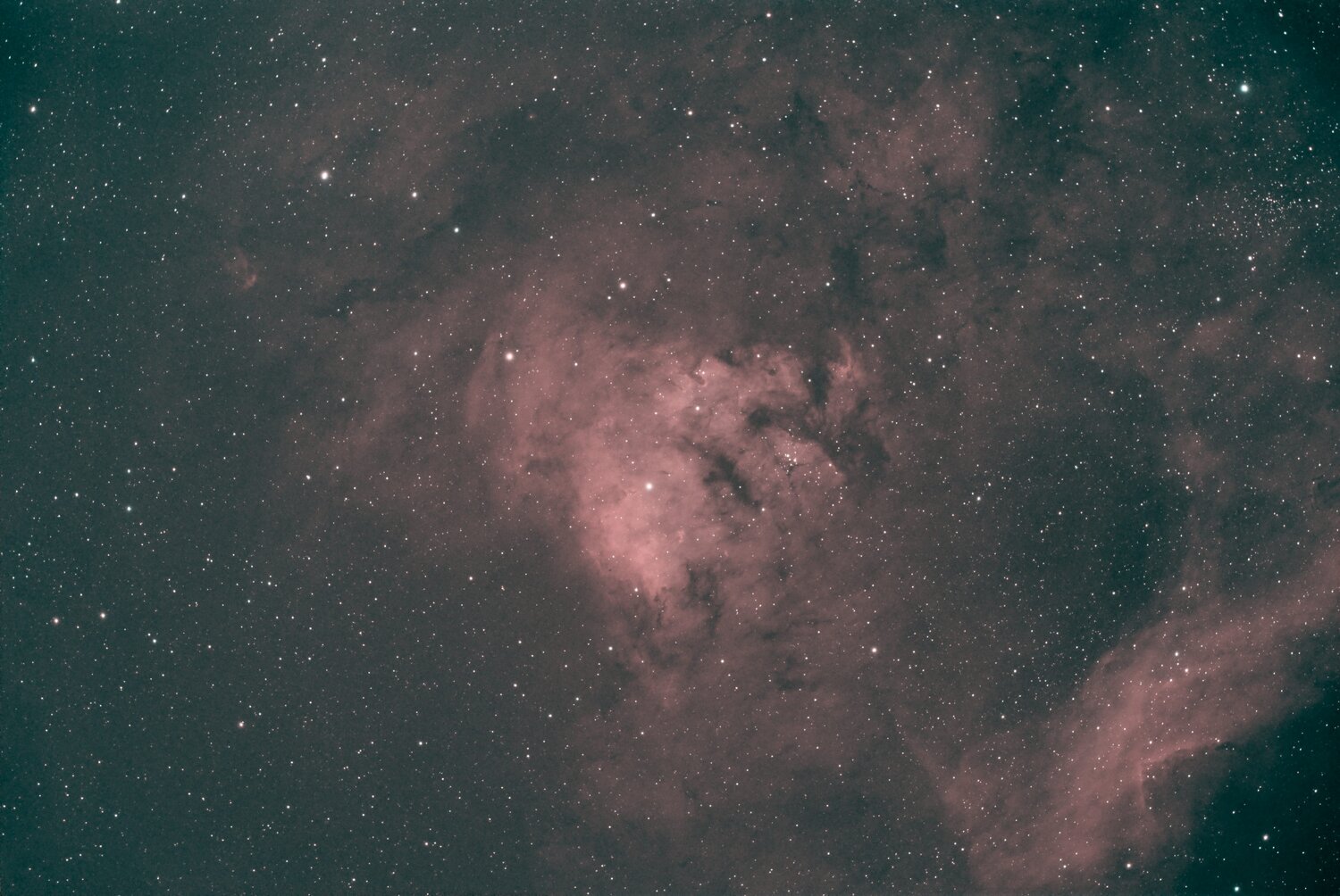 NGC_7822_HOO_tHIAIS_20250825-ts94-imx571mc.jpg