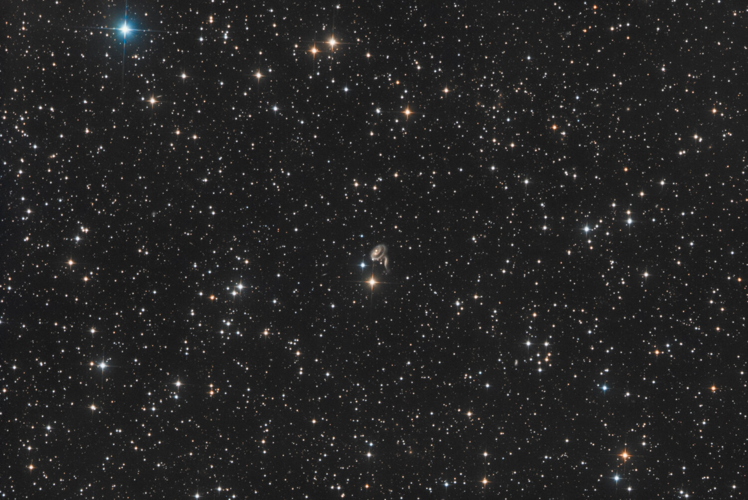 UGC 1810_SIRIL-RVB-iris-cs5-3-FINAL-3-x.jpg