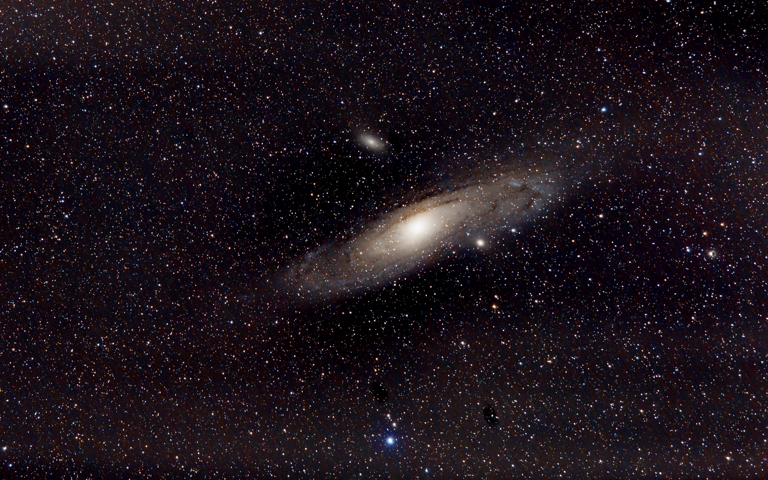 M31-5D3-400mm-f4.5-24x300s-i800_FKO.thumb.png.04911aa684eea6823f17bf36a37b863b.png