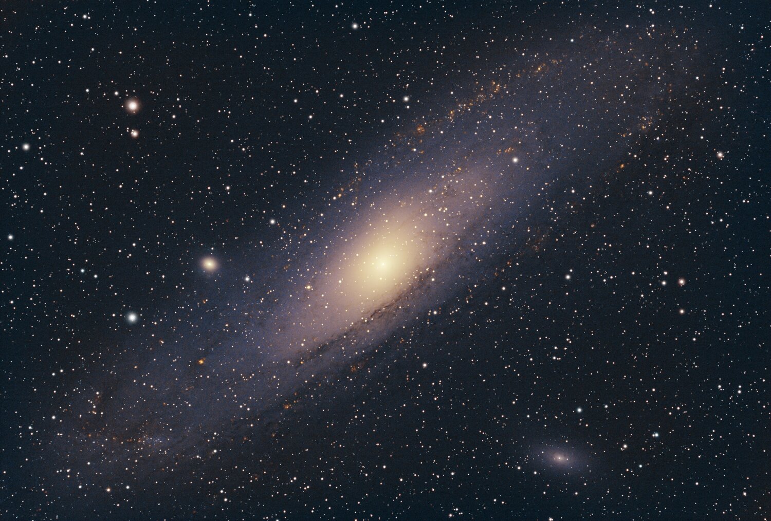 M31.thumb.jpg.85ac0ac589670e11b8ff0ecfa5ac6656.jpg