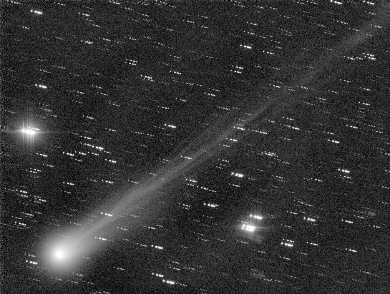 comet_pp_1_10_1_stacked_etirement_asinh2_2.thumb.jpg.dd6e294aaa3918e29a93bce89a6a80fb.jpg