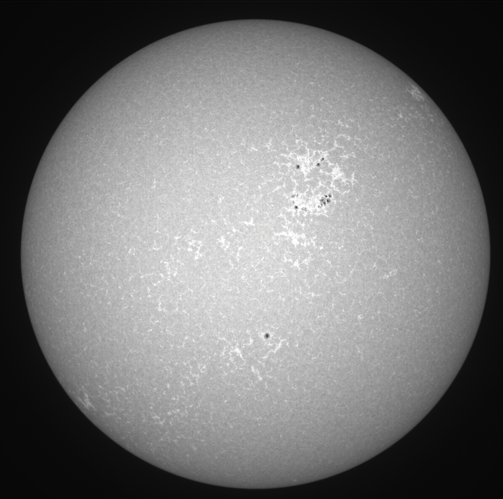 CaK01-2026-10-08-0925_1-U-G-Sun_CaK_ZWOASI183MM_Gain39_Exposure.1ms_Gamma19(off)_10_Surface_20_Sharp23_B1.0_C1.1_S1_N1.thumb.png.2c0b421ecde7bc1926b1a34eb723dff2.png